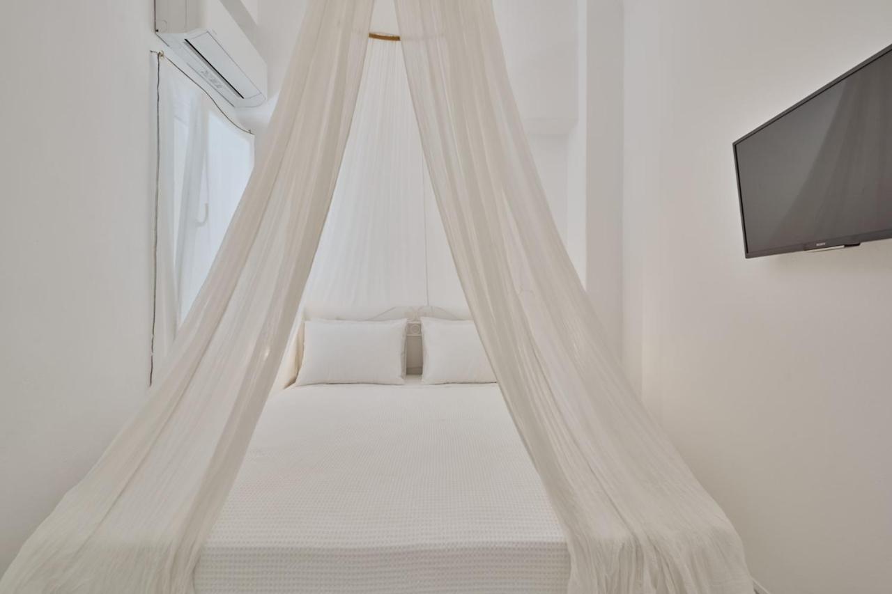 Alice'S Noble House Villa Mykonos Town Exterior photo